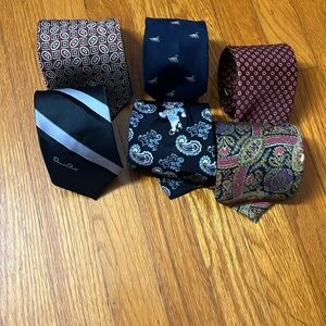 Bundle Classic Black and Silver Tie by